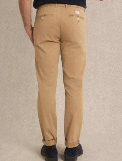 Pantalon chino Teleria Zed