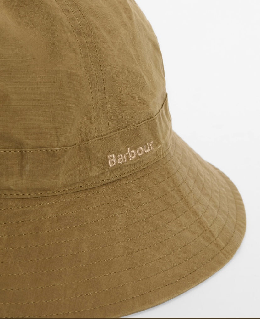 Bob coton ciré Barbour
